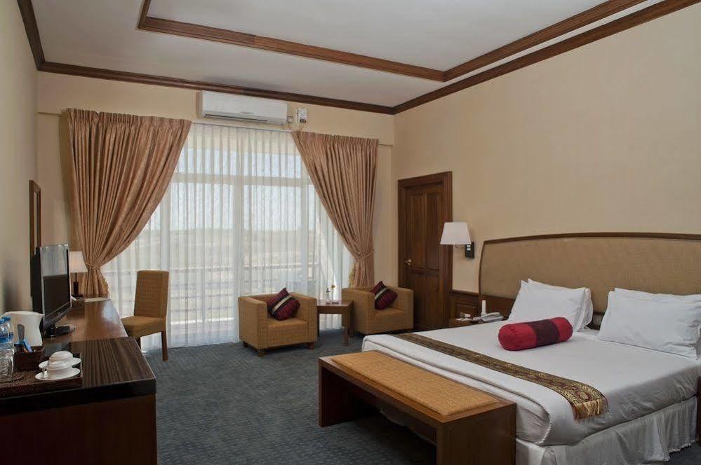 Junction Nay Pyi Taw Hotel Naypyidaw